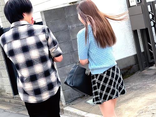 【素人ナンパ】何を見てそんな事言うの？軽い男にしか見えないwwしつこいナンパ男とホテルINしたサラサラ髪の毛JDお姉さん