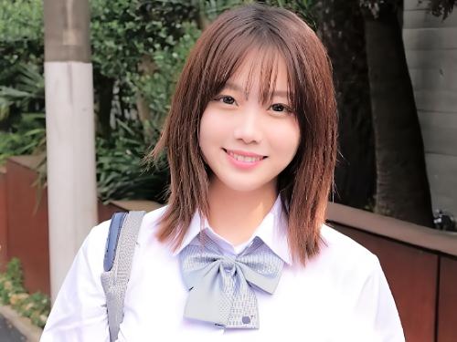 【素人ナンパ】上はゆっくり下は‥激しいのが好き♥//反り勃つデカチンを美乳ボディーを使って洗う清楚系JKが風呂で素股体験