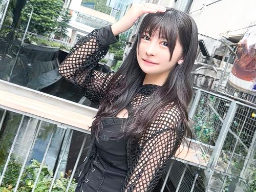【素人】暇だから取り敢えずヤッてるww胸元が空いたセクシー巨乳お姉さんが体液フェチなM男に会いにいき乳首責め手コキし痴女る