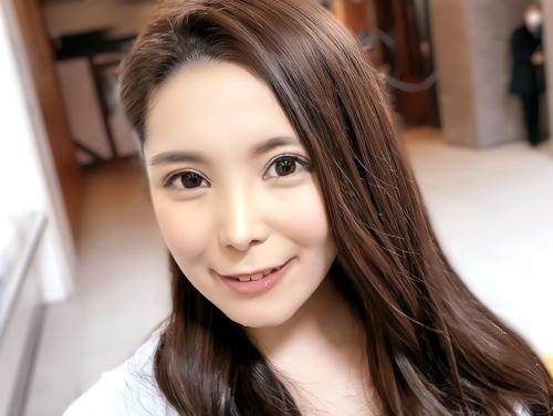 【人妻】旦スカート短いから‥恥ずかしい//那との性事情を初対面男にベラベラ話す清楚系美人がホテルで乳首責めアソコツンツンされる