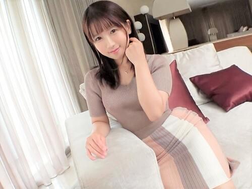 【三十路熟女】愛嬌溢れる幼い顔立ちの美魔女と初撮りSEX!清楚と上品さを兼ね備えた美熟女が男優ちんこ貪りフェラし挿入された