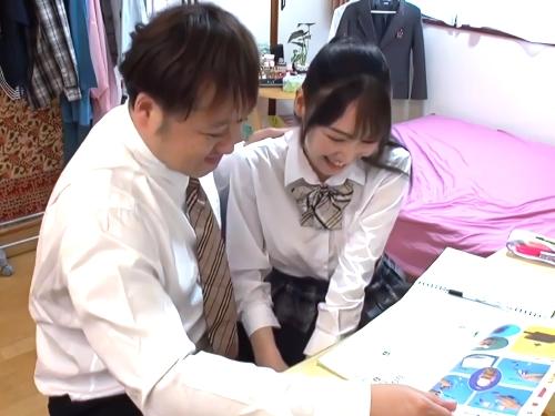 【先生×生徒】もっとしてくれないと頑張れない♡家庭教師に恋心を抱くピュアJK美少女が椅子に座った状態でクンニ手マンされる