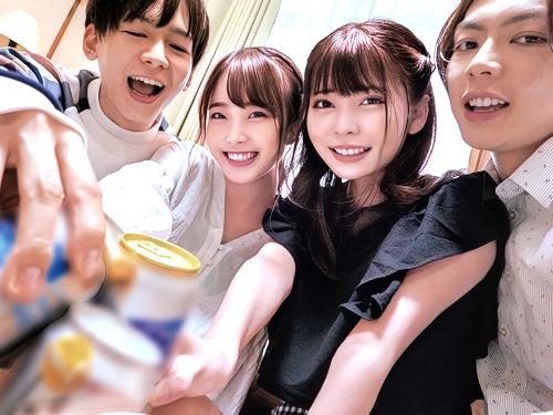 【素人】ベロチューキスしながらの手マンで腰が勝手に動いちゃう陽キャ美少女がイケメン男のズボンとパンツを脱がしフェラ手コキる