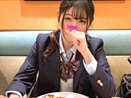 【素人ハメ撮り】これ写真じゃないの？動画だったwお洒落ネイルの地下アイドルJKとボーリングデートからのホテルで立ちバック