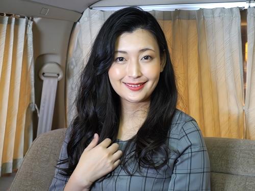 【人妻ナンパ】え‥ウソでしょ”中出し”されたなんて‥戸惑いつつも乳首舐め乳首責め既婚まんこ直接触られ興奮した三十路美熟女