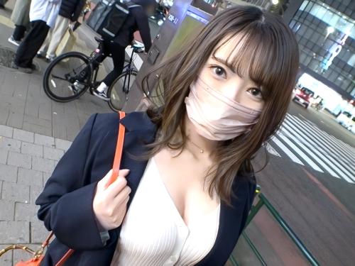 【素人ナンパ】私ウソつけないので‥落ち着いた雰囲気のスレンダーお姉さんをお酒と謝礼でホテルに連れ込み脱がしたらパイパン!!
