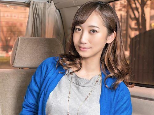 【人妻ナンパ】パンスト越しにピンクパンツをマジマジと見られ羞恥悶絶する清楚系美人…乳首責めされ物欲しそうに見つめる奥様に…