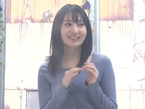 【人妻】え‥私は引っかかったって事ですか!?友達に指名され強制的に始まった脱出ゲーム企画で中出し膣内射精されてしまい羞恥