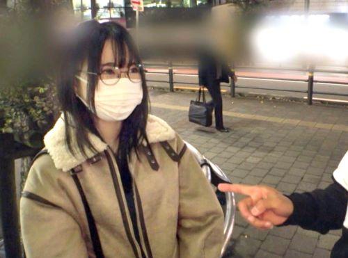 【素人ナンパ】陰キャ彼氏よりも陽キャちんこを選んだ清楚ヲタクJDがスパンキングSEXで興奮しM願望叶い興奮しまくり浮気