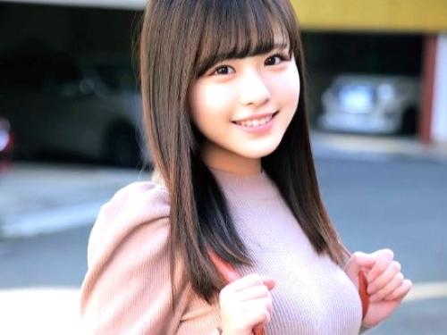 【素人ナンパ】笑顔可愛い美人お姉さん‥マッサージと言いつつ太もも触ったりおっぱい揉みまくる男におんぶされパンツ見られた!