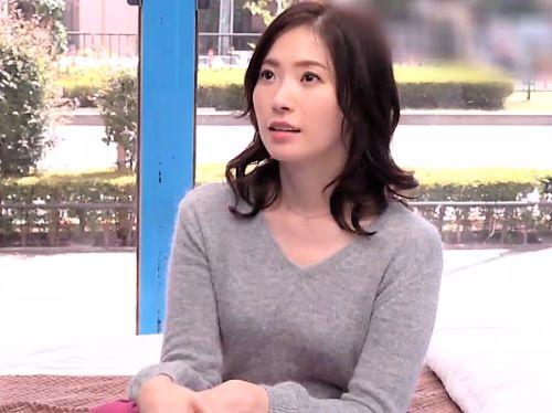 【素人ナンパ】美人お姉さんが目隠しされてるのを良い事に乳首責め乳首舐めする下劣マッサージ師…MM号で婚約者が寝取られた男