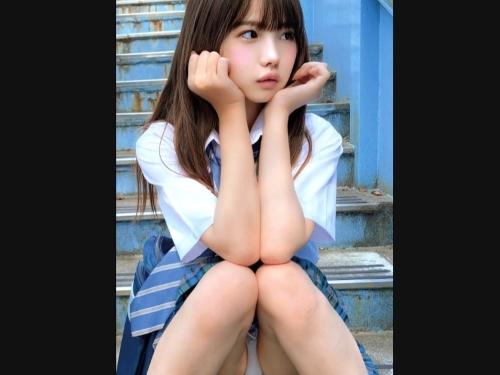 【JK図鑑】えぇ‥何してるのww自宅に男を呼ぶ制服ミニスカ美少女がパイパンまんこ擦り合わせ素股からの大人ちんこ挿入し合体