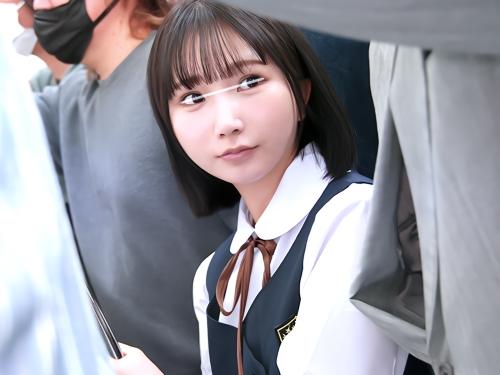 【JK✕痴漢】純真無垢なワレメいじられ恐怖心で声出せない清楚系ロリ美少女が満員電車の中で潮吹きイラマチオさせられる