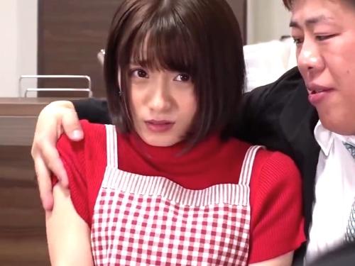 【人妻レイプ】俺は奥さんに話あるから1時間帰ってくるなっ!!無礼な夫上司に無理やり二人きりにさせられ寝取られ犯された若妻