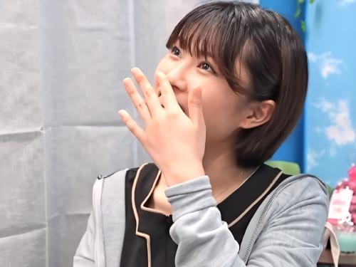 【素人ナンパ】自分のマッサージ技術が役立つと知り企画に協力してくれる美人お姉さんがマジックミラー号でマスク外し顔出し