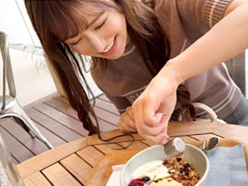 【素人ハメ撮り】ミニスカ履いた未来の人気タレントが待ち合わせからのずらしハメ騎乗位セックスでセフレ堕ち