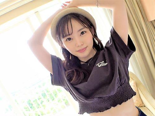 【素人ナンパ】映えスポットに案内と見せかけホテルに連れ込み貧乳スレンダー娘の美人まんこにぶっ挿し立ちバックする調子イイ男