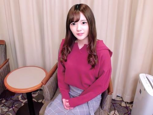 【素人ナンパ】ラップ破れても腰振り続ける男に中出しザーメン膣内射精されてしまった経験人数１人しかいない清楚系お姉さん