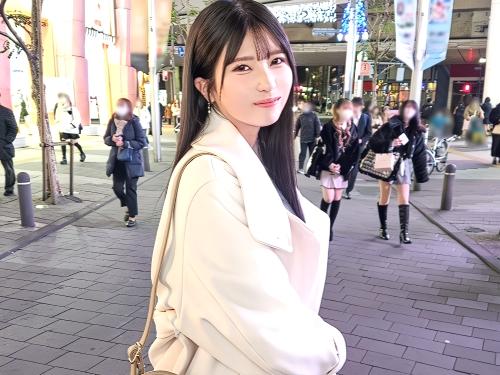 【素人ナンパ】友達と遊ぶ予定がある巨乳お姉さんをホテルに誘いベロチューキス!!トロンとした表情でSEXやる気になった美人