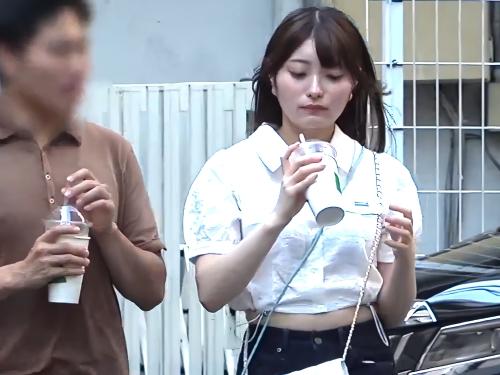 【NTR裏切り】早く戻らないと…っ///彼氏とのデート中にセフレに呼び出された清楚系美人お姉さんがフェラさせられ乳首責めされた