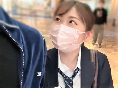 【素人ハメ撮り】お待たせ~いつも撮ってるじゃんww下ネタ大好き制服JKと水族館デートからのホテルで着衣SEXし中出し