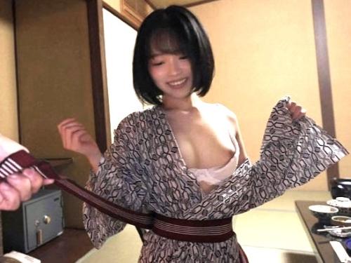 【日向なつ】浴衣はだけTバック下ろされた美ケツ娘が突かれまくり淫乱SEX‥可愛くて愛おしい美少女と何度も求め合うデート