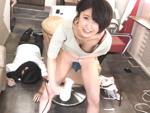 【憑依】中出し!?責任取れよ!!美容院でバカッターがヤりたい放題大暴れ!!マン毛をアイロンで挟んでみたり客ちん跨り騎乗位