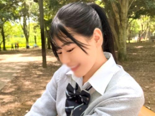 【素人ハメ撮り】学校で一番可愛いロリ美少女に制服着衣で立ちバックしたり部活のユニフォーム姿で騎乗位ハメ撮りしまくりSEX