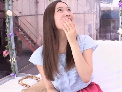 【人妻ナンパ】フラダンス帰りの子無し美人が顔出しMM号に祝乗車!清楚系奥様がパンツ脱ぎノーパンでパンスト履いて不倫堕ち