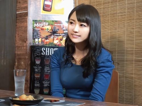 【人妻ナンパ】夫に浮気され開き直った美熟女おばさんがトイレまで追いかけてきた相席居酒屋の男にお持ち帰りされ中出し膣内射精された