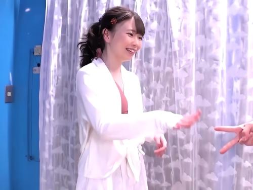 【素人ナンパ】えぇ～今、中出しって言った!?負けたら罰ゲームSEXする羞恥企画に参加してしまった水着ロリJDの運命は‥