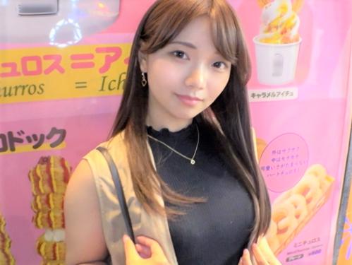 【素人ナンパ】仕事帰りの事務OLお姉さんが美人まんこに指入れられ悶絶‥ズボン脱がされてからのクンニで喘ぐまくる巨乳な美女