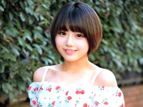 【素人ナンパ】パンチラ指摘され羞恥悶絶するクリクリ目のショートカットJDお姉さんお金見せられ性感マッサージ体験に二つ返事