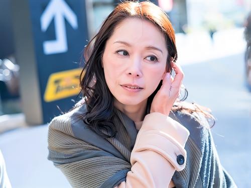 【熟女ナンパ】「イッていいわよ♡」オバサンと年の差セックス！主人以外のちんぽピストンに巨乳が揺れる！