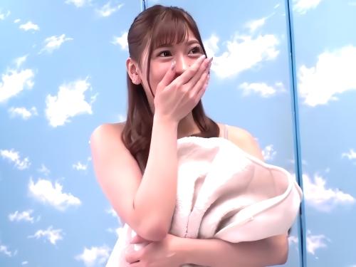 【人妻ナンパ】びっくりさせちゃって‥すみません///触診に驚く清楚系美人ママがマジックミラー号で巨乳を揉まれ中出しされた