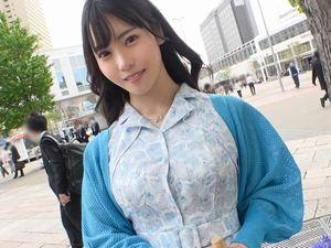 ＜素人ナンパ＞巨乳美人！清楚そうでエロいお姉さんのセクシー下着が最高！騎乗位で腰をグラインドさせ気持ち良さそうに悶える！