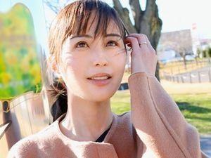 【素人】39歳の美魔女！とても美人な人妻熟女がAV出演してハメ撮り！他人棒フェラしてエロい下着着衣で不倫セックス！