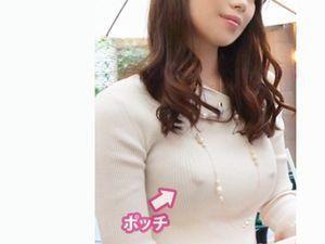 ＜人妻ナンパ企画＞素人☆ノーブラ露出狂な綺麗おっぱいの長身で美乳美脚な奥さんが手マン潮吹き！パンスト着衣で不倫セックス！