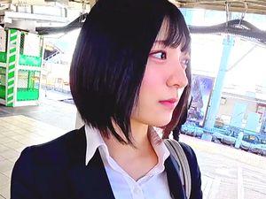 ＜素人＞美少女◇新卒OL！美乳美脚な強豪アスリートお姉さんはエロい！スーツ＆パンスト着衣でフェラ＆立ちバックでセックス！