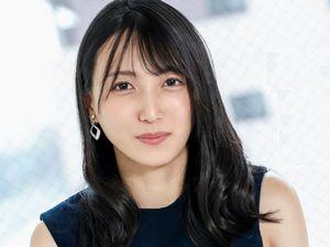 ＜素人＞美人妻！透明感があり魅惑のスレンダーボディをした奥さんがAV出演！他人棒をフェラ＆不倫セックスするエロ人妻！
