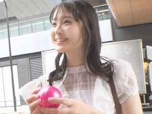 ＜素人ナンパ＞巨乳巨尻♡Fカップおっぱい＆ピンク乳首！長身JDがエロモードに！クンニ＆手マン潮吹き、背面騎乗位セックス！