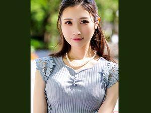 ＜素人＞驚愕！◆アナルセックス◆ 色白お尻！こんな清楚美人が…！元お天気お姉さんの人妻が巨根で2穴同時挿入して3P乱交！