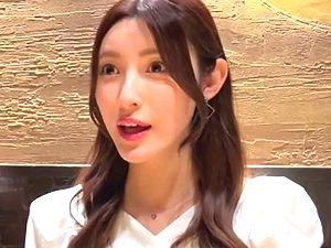 ＜人妻ナンパ＞絶世の美女◇メチャ綺麗！魅力的な容姿で男を惑わすスレンダー美人妻の最高にエロい中出しセックス！