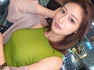 ＜素人ナンパ＞カップルNTR企画！モデル級美女な彼女が巨根寝取らせで彼氏の傍でエロい事に！激しいセックスで潮吹き＆顔射！
