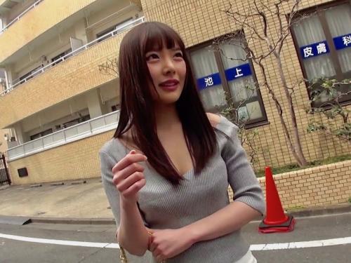 〔素人ナンパ〕スレンダーな美少女と生ハメエッチ！膣内発射される姿をハメ撮りしたエロ動画