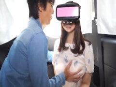 【リアルでしょお？】巨乳おっぱい奥さんにＶＲでバーチャル体験させながらパイオツ揉みまくって強引に挿入に持ち込み無許可中出しｗ