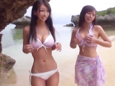 めっちゃ可愛くてボインがたまらんビキニ素人ギャルをナンパして野外で生挿入鬼ピスどぴゅどぴゅ膣内射精