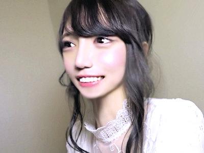 めちゃんこ美少女な関西弁ＪＤをナンパしてホテルに連れ込みパイパンを辱めながら鬼ピスでイカせたった様子をハメ撮り♪