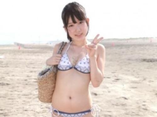 【MM号】ビキニお姉さんが彼氏と付き合って初めての夏に寝取られた「やめて…ダメ…」色白なスレンダー美少女の苦い思い出