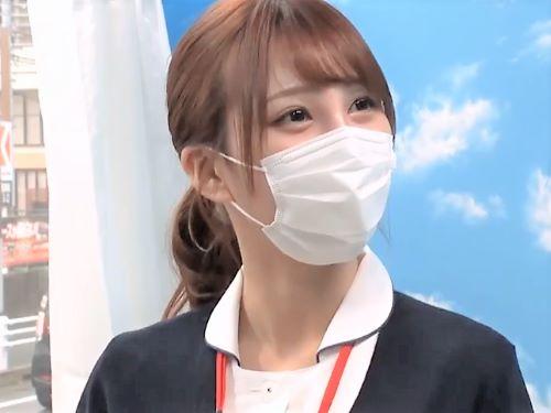 【素人ナンパ】見えてない？ホントに？ 清楚系お姉さんがMM号でニセ童貞を助ける!ギャル系マスク美人がパンツずらし騎乗位
